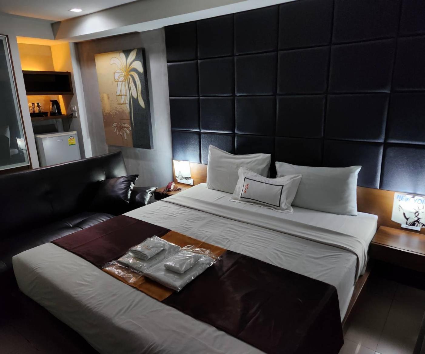 Collection O The Bangkok Cha Cha Suite Εξωτερικό φωτογραφία