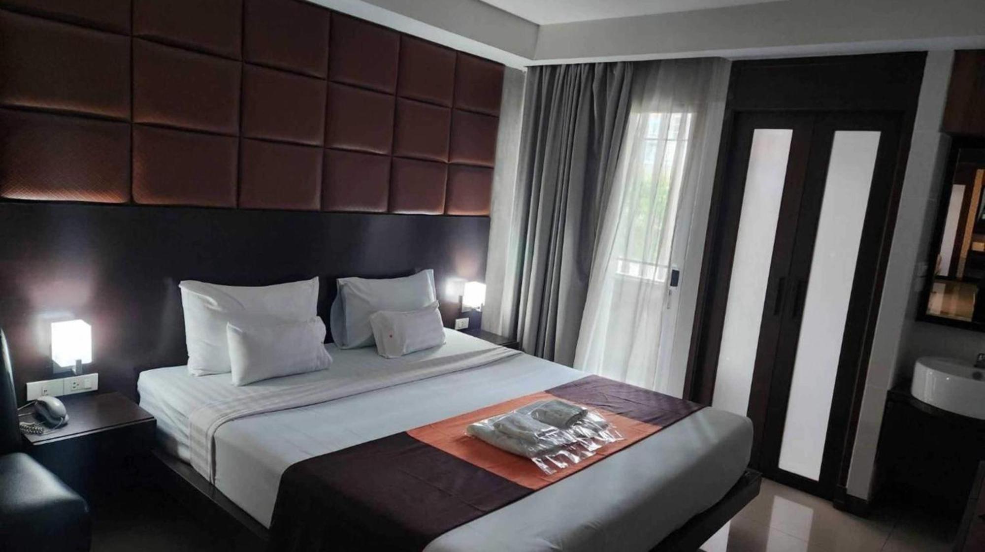 Collection O The Bangkok Cha Cha Suite Εξωτερικό φωτογραφία